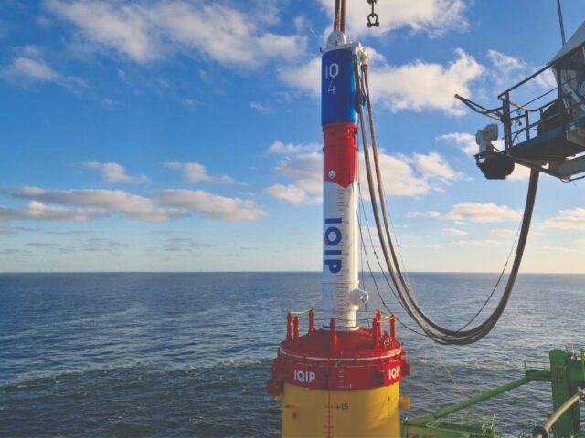 Hydrohammers Pile driving equipment