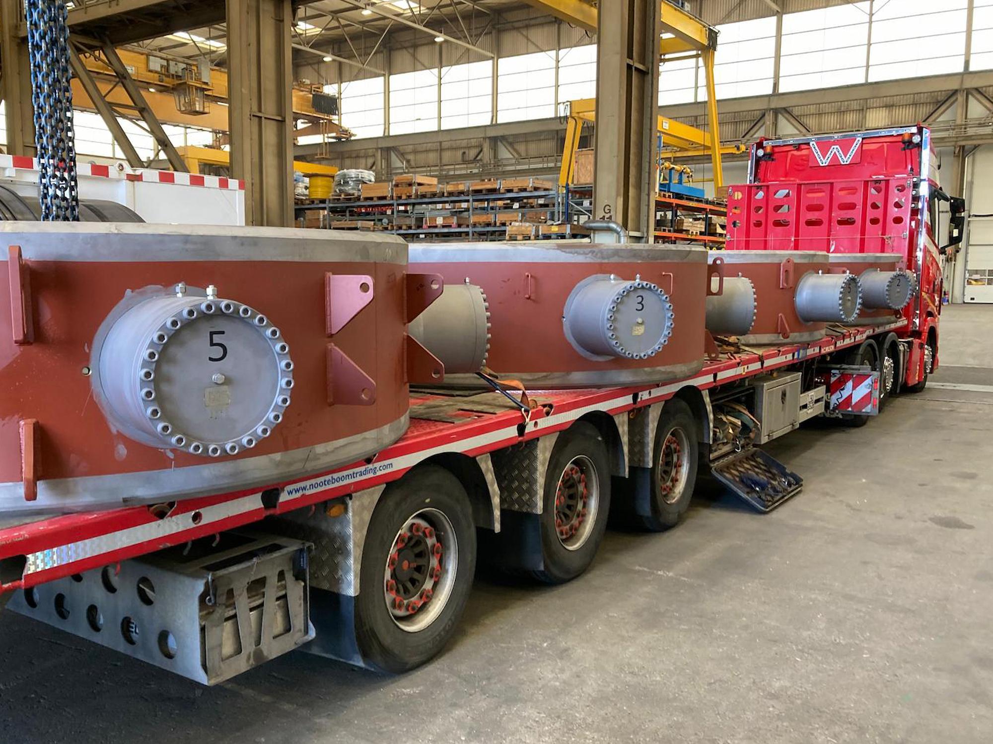 Transport of Jacket Pile Grippers for Smulders